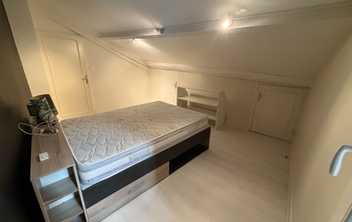 2 Pièces CONFRANCON (01310)  75 m2 670 € 