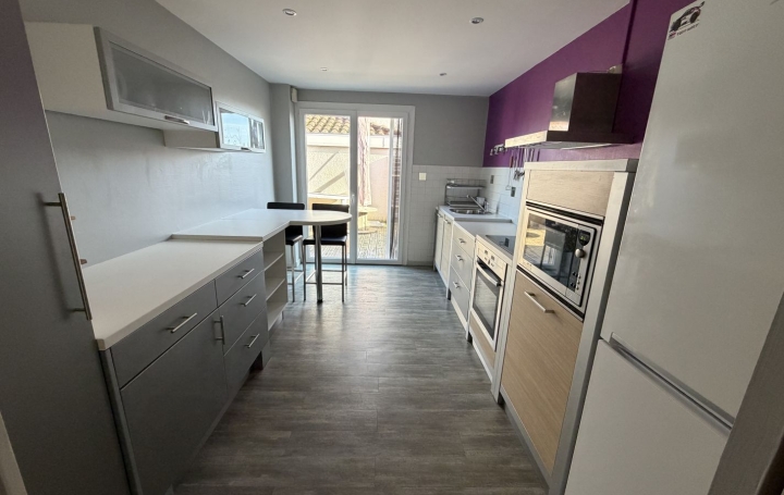 2 Pièces CONFRANCON (01310)  75 m2 670 € 