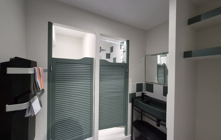 Maison de village CHALAMONT (01320)  78 m2 720 € 