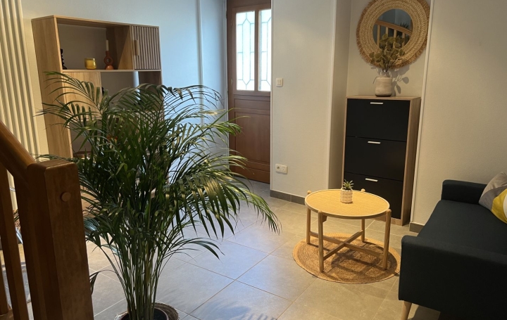 3 Pièces CLESSE (71260)  86 m2 665 € 