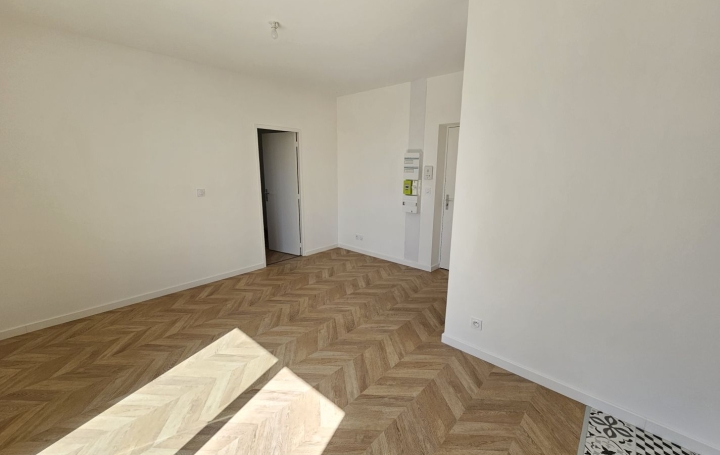 2 Pièces BELIGNEUX (01360)  34 m2 780 € 