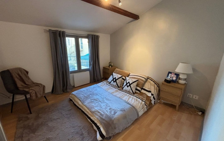 Maison de village VONNAS (01540)  53 m2 790 € 