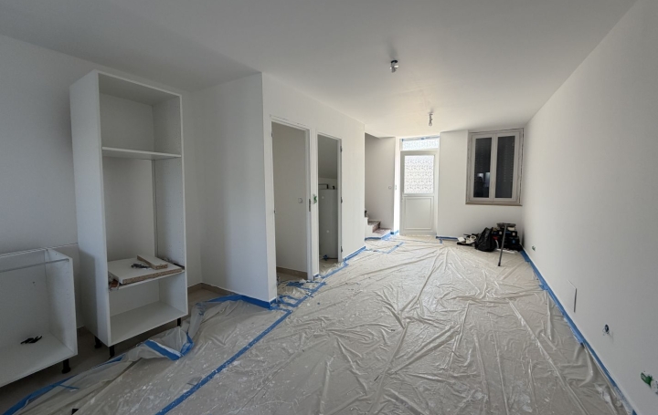 3 Pièces VANDEINS (01660)  56 m2 800 € 