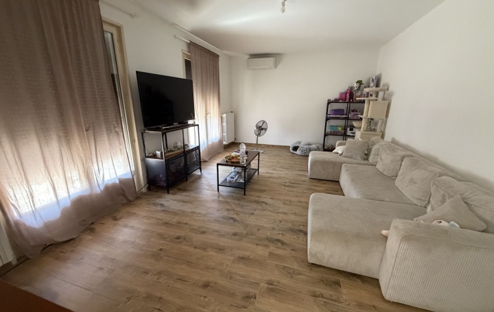 Maison SAINT-ANDRE-SUR-VIEUX-JONC (01960)  93 m2 1 250 € 