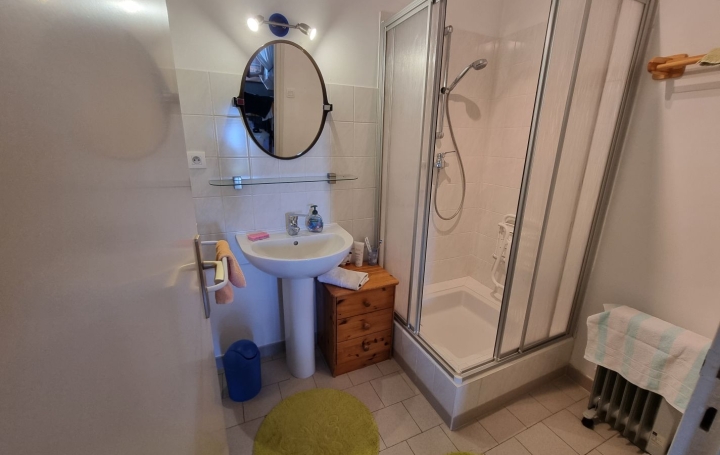 Maison de village VIRE (71260)  88 m2 750 € 