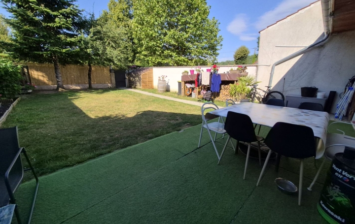Maison CHATILLON-LA-PALUD (01320)  61 m2 650 € 