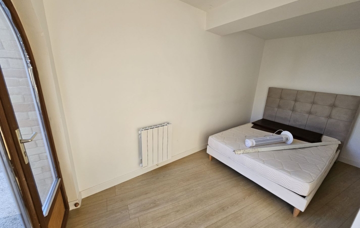 2 Pièces FLEURIE (69820)  47 m2 490 € 