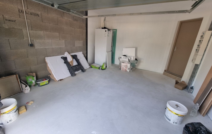 Maison / Villa SAINT-BENIGNE (01190)  91 m2 1 070 € 
