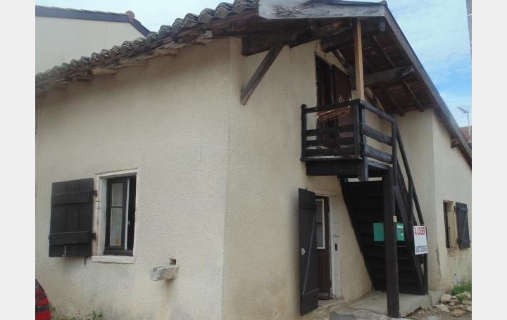 Réseau Immo-diffusion : Appartement P1  SAINT-MARCEL  32 m2 360 € 