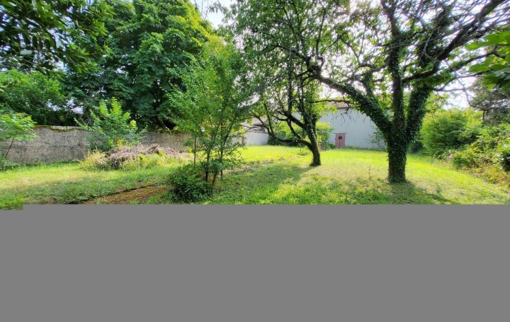 Propriété CHALAMONT (01320)  118 m2 390 000 € 