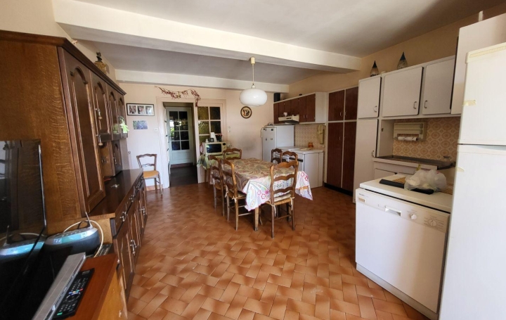 Propriété CHALAMONT (01320)  118 m2 390 000 € 