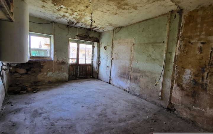 Maison MALLEREY (39190)  75 m2 65 000 € 