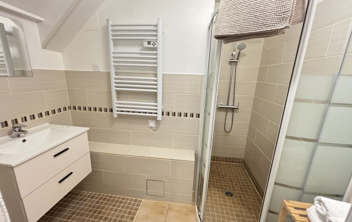 2 Pièces NEUVILLE-LES-DAMES (01400)  47 m2 89 000 € 