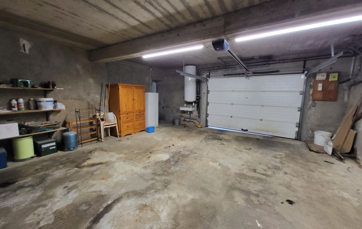 Maison CHALAMONT (01320)  87 m2 175 000 € 