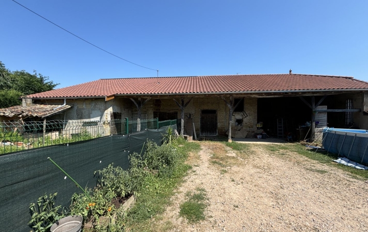 Maison SAINT-CYR-SUR-MENTHON (01380)  208 m2 240 000 € 