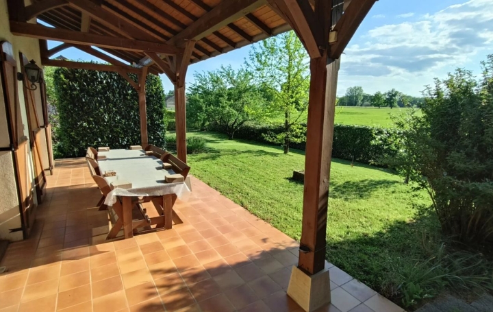 Maison GORREVOD (01190)  154 m2 230 000 € 