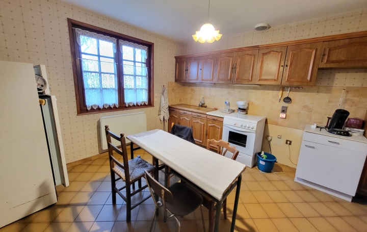 Maison GORREVOD (01190)  154 m2 230 000 € 