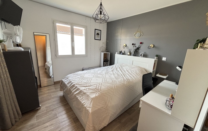 Maison CHEVROUX (01190)  193 m2 349 000 € 