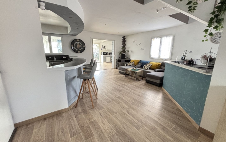 Maison CHEVROUX (01190)  193 m2 349 000 € 