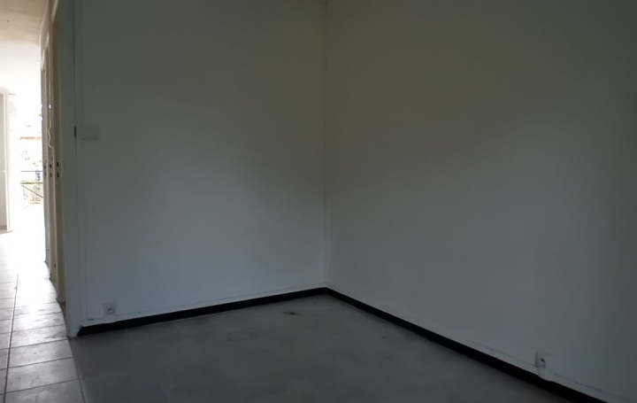 Maison CHALAMONT (01320)  45 m2 105 000 € 