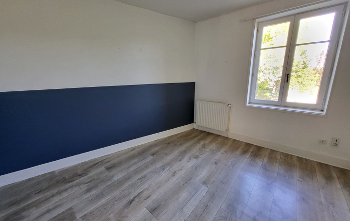 Villa CHALAMONT (01320)  164 m2 349 000 € 