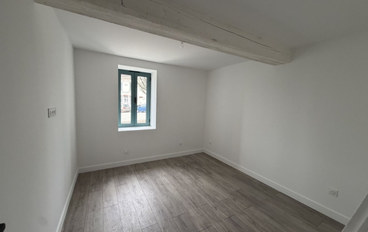 3 Pièces SAINT-PAUL-DE-VARAX (01240)  79 m2 225 000 € 