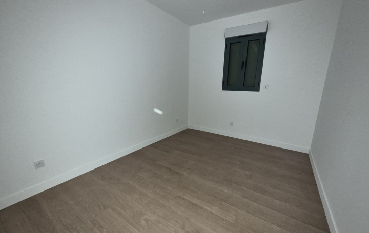 4 Pièces SAINT-PAUL-DE-VARAX (01240)  89 m2 258 000 € 
