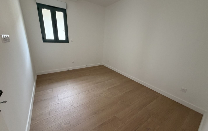 4 Pièces SAINT-PAUL-DE-VARAX (01240)  89 m2 258 000 € 