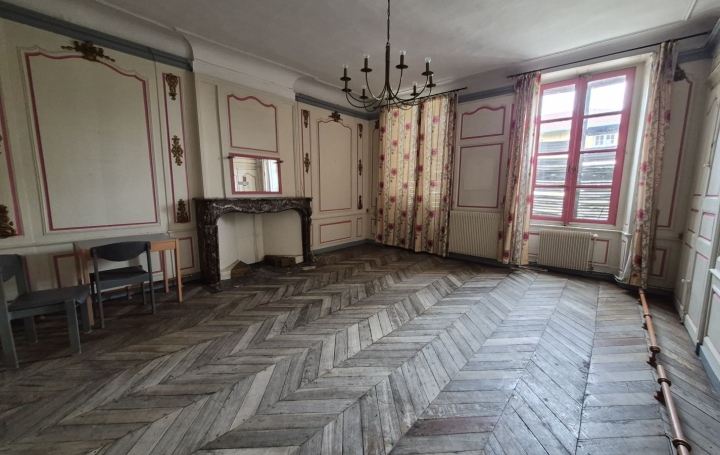 Immeuble NEUVILLE-LES-DAMES (01400)  500 m2 200 000 € 