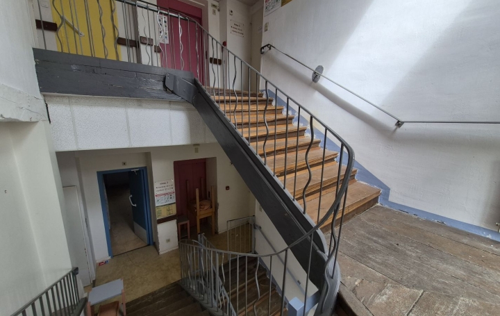 Immeuble NEUVILLE-LES-DAMES (01400)  500 m2 200 000 € 