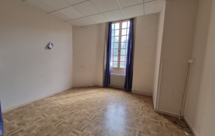 Immeuble NEUVILLE-LES-DAMES (01400)  500 m2 200 000 € 
