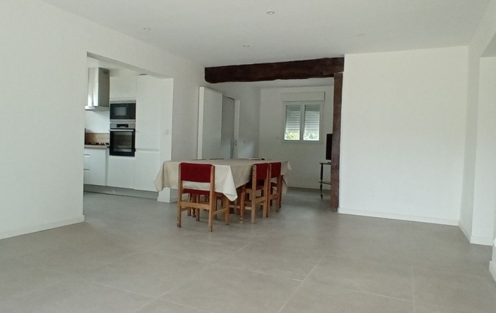 Maison CHALAMONT (01320)  115 m2 304 500 € 