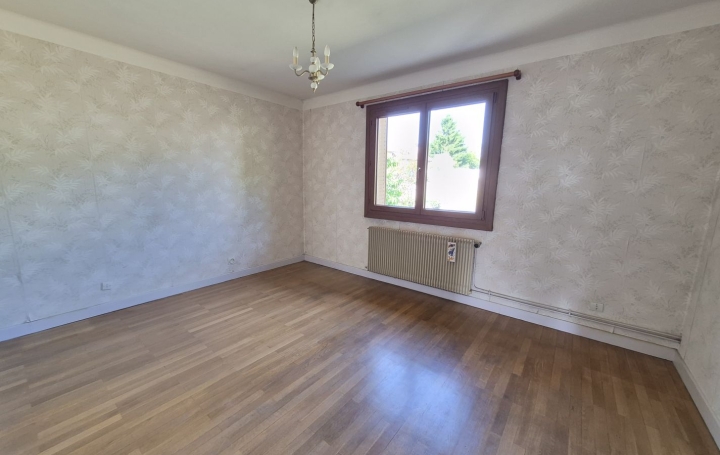 Maison CHALAMONT (01320)  164 m2 315 000 € 