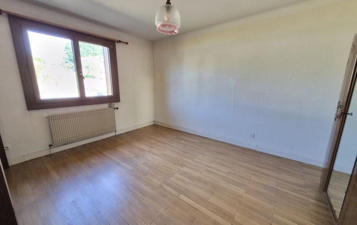 Maison CHALAMONT (01320)  164 m2 315 000 € 