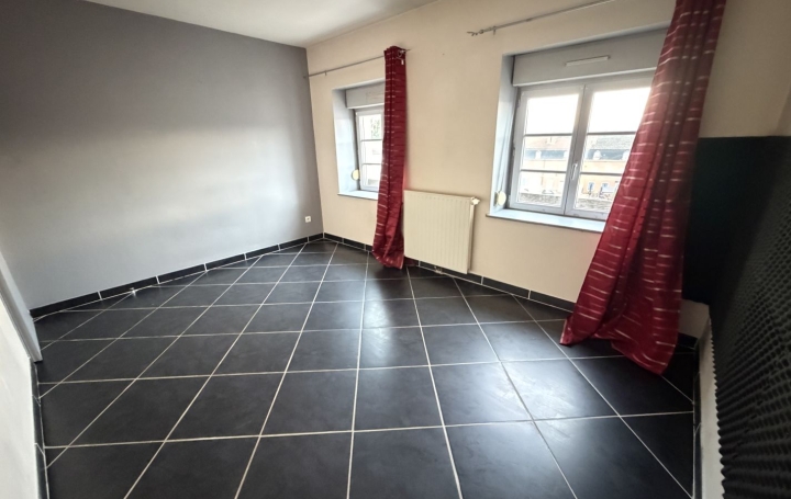 2 Pièces PONT-DE-VAUX (01190)  52 m2 70 000 € 