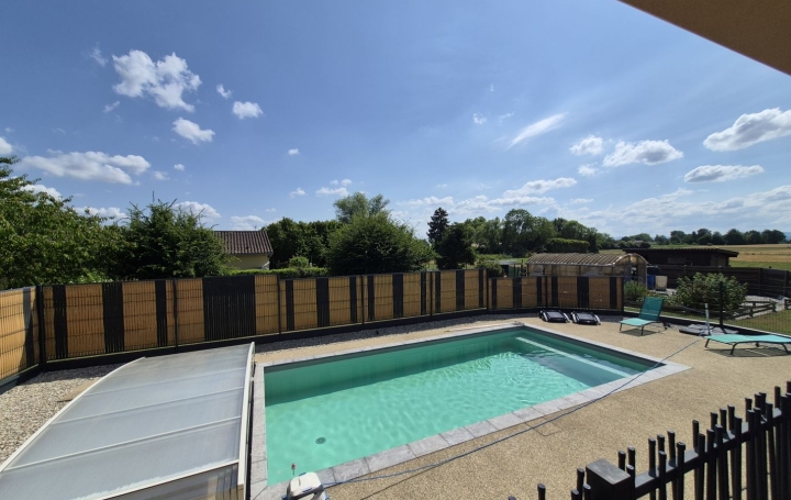 Maison SAINT-BENIGNE (01190)  129 m2 360 000 € 
