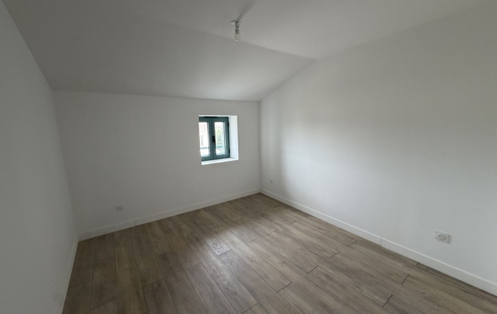 3 Pièces SAINT-PAUL-DE-VARAX (01240)  73 m2 190 000 € 