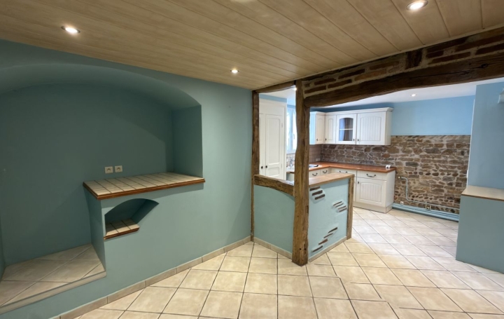 3 Pièces BOURG-EN-BRESSE (01000)  97 m2 169 000 € 