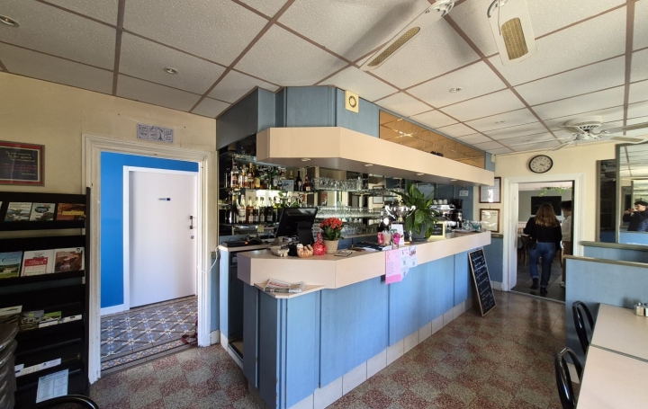Local d'activité FLEURVILLE (71260)  284 m2 265 000 € 