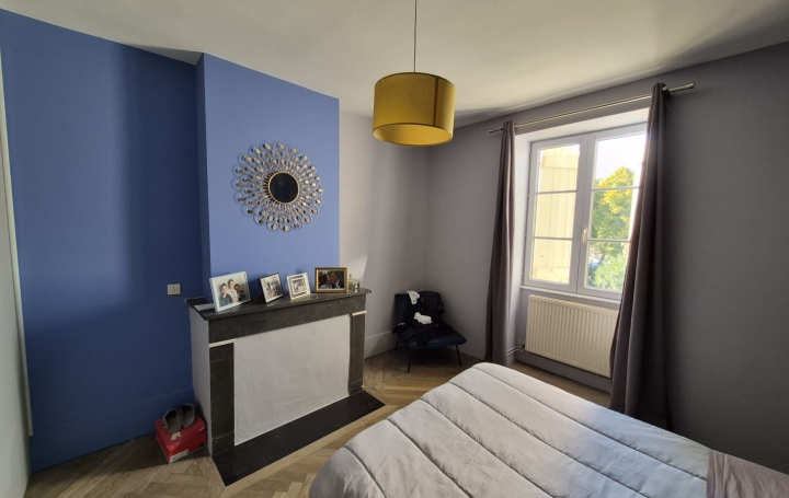Local d'activité FLEURVILLE (71260)  284 m2 265 000 € 