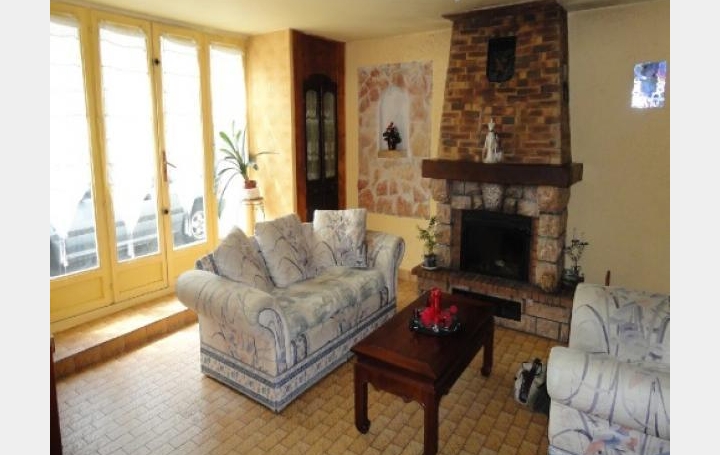 Réseau Immo-diffusion : Maison de village  MARBOZ  180 m2 127 000 € 