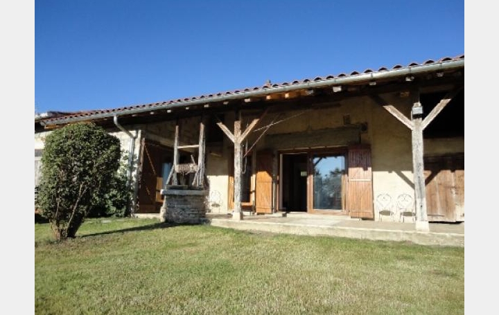 Réseau Immo-diffusion : Domaine  POLLIAT  130 m2 315 000 € 