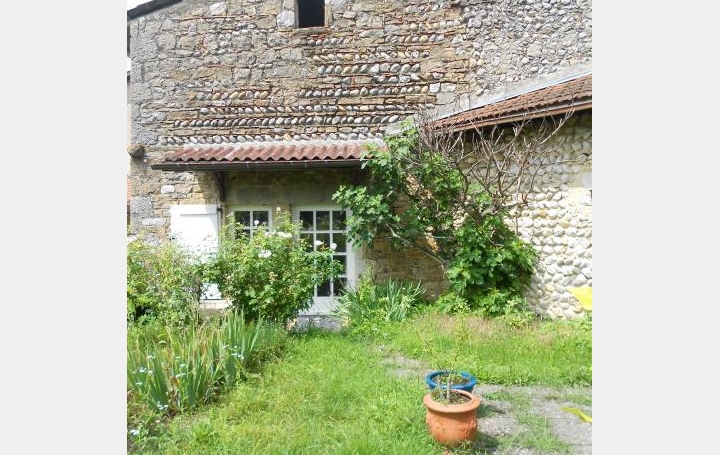 Réseau Immo-diffusion : Maison de village  AMBRONAY  115 m2 160 000 € 