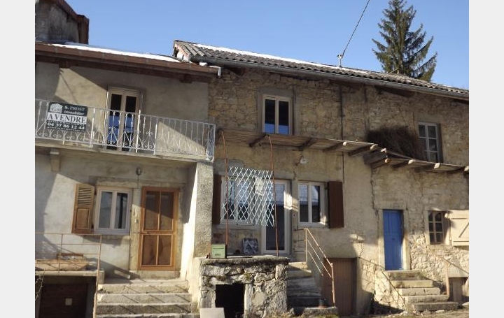 Réseau Immo-diffusion : Maison de village  CONAND  220 m2 107 000 € 