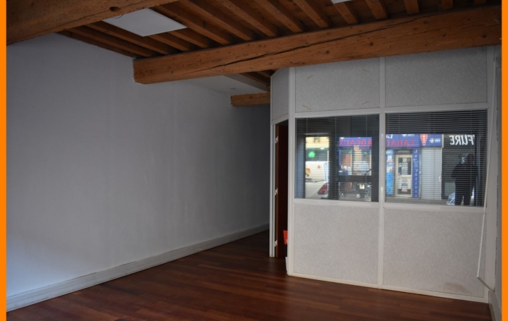 Maison de village MIRIBEL (01700)  101 m2 230 000 € 