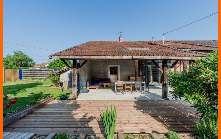 Maison PEROUGES (01800)  160 m2 385 000 € 