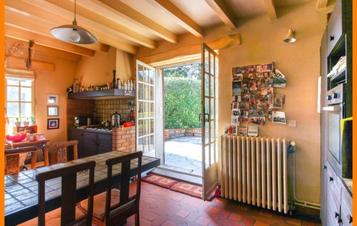 Maison PIZAY (01120)  326 m2 650 000 € 