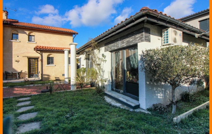 Maison LA BOISSE (01120)  205 m2 714 000 € 