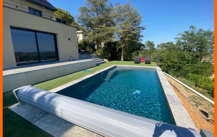 Villa MIRIBEL (01700)   950 000 € 