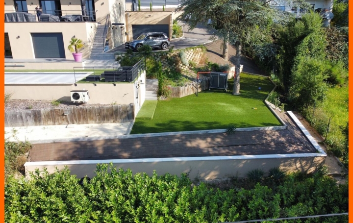 Villa MIRIBEL (01700)   950 000 € 